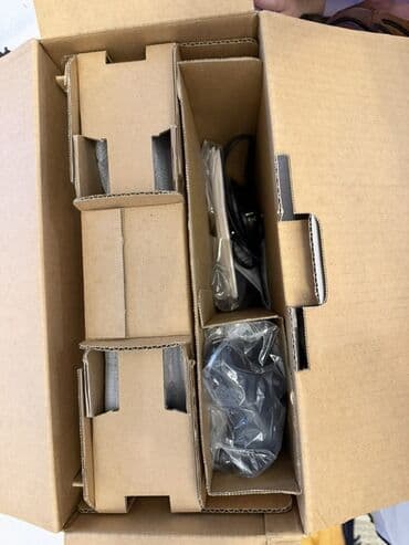 Bentley: Sony PlayStation 3 (PS3) Slim – 120 GB Xüsusiyyətlər: - Model: PS3 — 5