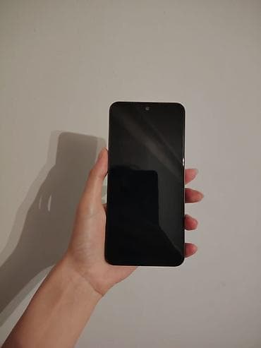 samsung c: Samsung Galaxy S24 FE, 256 GB, rəng - Boz, Sensor — 3