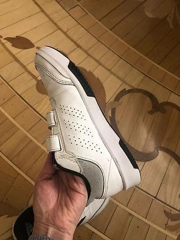 Bodi: Original! Adidas uşaq idman ayaqqabısı - Rəng: ağ, qara detallarla - — 10