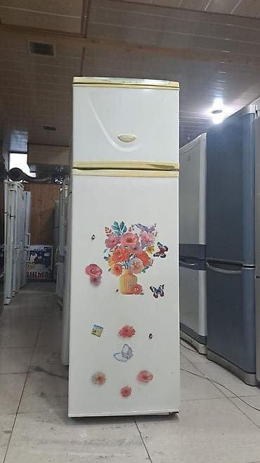 su soyudan: İki qapılı soyuducu - Üstdə ayrıca dondurucu bölmə, altda əsas — 1