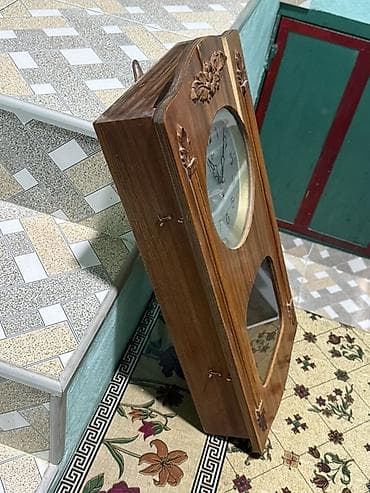 Ev saatları: Divar saatları, Mexaniki, Mayatnik — 3