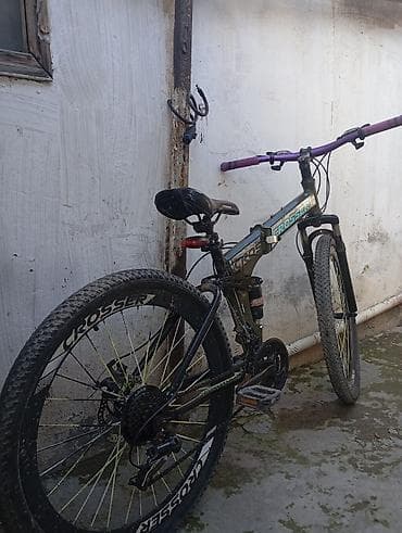 Crosser dağ velosipedi - Çərçivə: alüminium, amortizatorlu (arxa