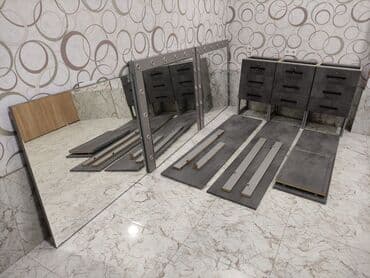 İşlənmiş, Saş kəsimi üçün masa, Güzgülü