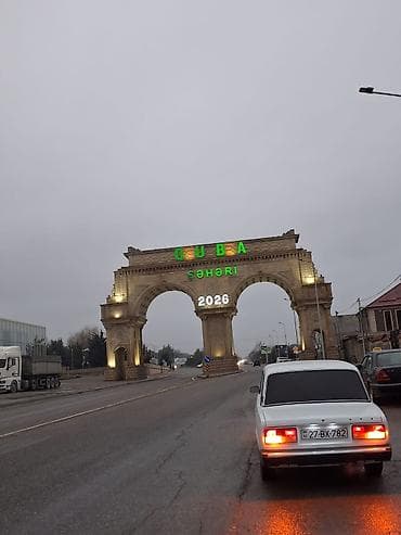 vaz 2106 maşınları: VAZ 2107, ağ rəng, sedan kuzov. - Mühərrik: benzin, arxa ötürücülü — 2