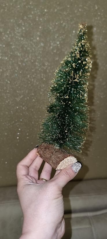 notebook acer: Mini Yeni il şam ağacı dekoru - Ölçü: təxminən 15–20 sm hündürlükdə — 1