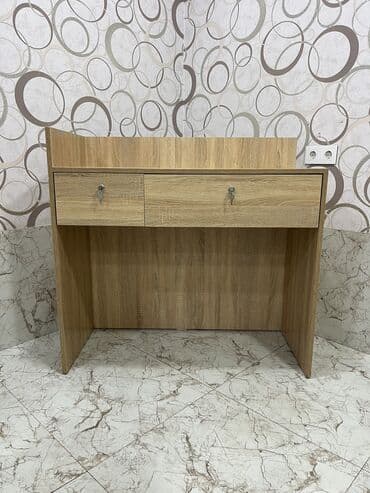 Satılır: Ofis Masası Ölçülər: • Uzunluq: 110 sm 📏 • En: 50 sm 📏 lalafo.az -da Satılır: Ofis Masası Ölçülər: • Uzunluq: 110 sm 📏 • En: 50 sm 📏