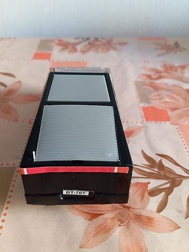 meissen: Ilon Maskin maşını – futuristik pikap dizaynı plastmasli. - Model — 3