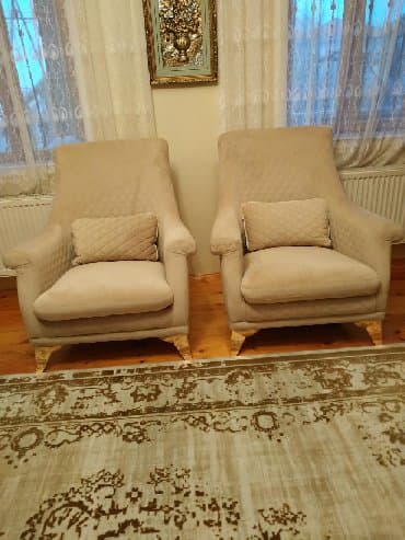 Ofis mebeli: Turkiyənindir təzə alınıb 3600 man.2600 man satilir — 4