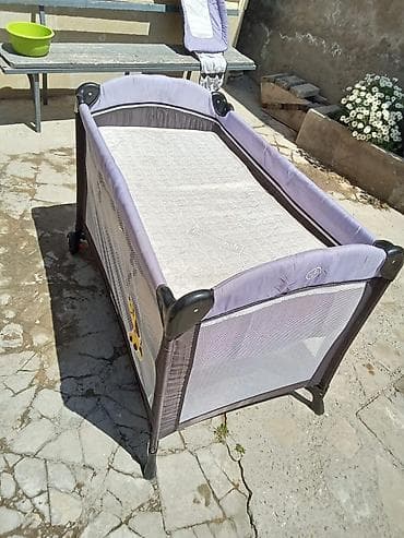 Uşaq üçün portativ çarpayı / maneyli oyun beşiyi - Rəng — 2
