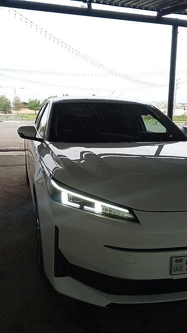 Butun nov avtomobillere proqram yazilma.zehmet olmasa WhatsAppa