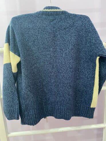 Жакет мужской.Производсво Турции. Размер М. На возраст 12 - 13 лет lalafo.az -da Жакет мужской.Производсво Турции. Размер М. На возраст 12 - 13 лет