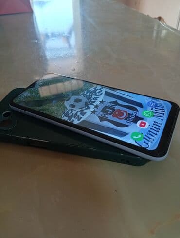 телефон fly stratus 8: Məhsul: Android smartfon - Ekran: tam ekran dizayn, damla tipli ön — 2