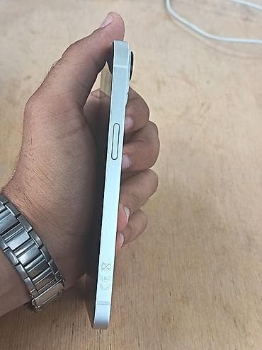 apple macbook: IPhone 13, 128 GB, Ağ, Face ID — 5