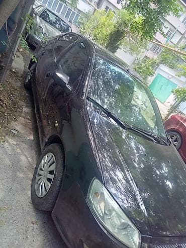 brabus disk: Avtomobil: Qara rəngli sedan/hetçbek gövdəli minik avtomobili — 6