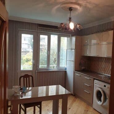 otaq yoldaşı qız: Cuzi endrim olacaq. Xetai rayonu Gence prospektinde (Xəzərin balaca — 3