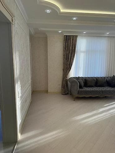 Mənzillər: Satılır 3 otaqlı yeni tikili 135 m², Gənclik m. Kateqoriya Yeni — 5