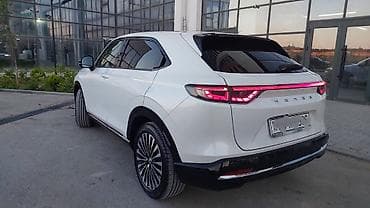 spoiler satisi: Honda HR-V: 0.1 l | 2023 il Krossover — 5