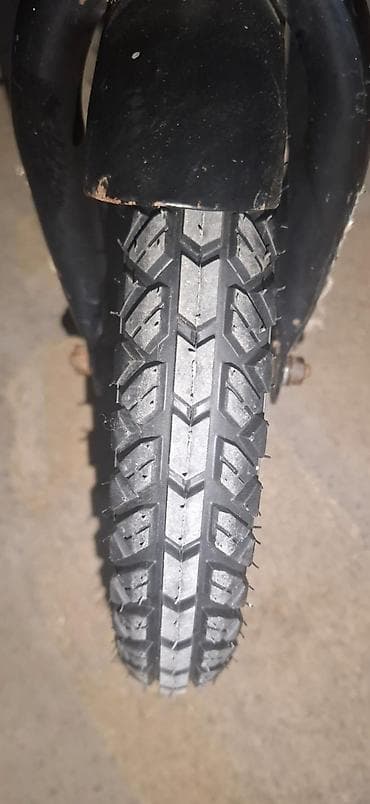 velosiped teker: İşlənmiş Dörd təkərli Uşaq velosipedi 12", sürətlərin sayı: 1, Ünvandan götürmə — 3