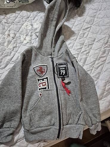 Bayram kostyumları: Uşaq üçün kapüşonlu sviter/kardiqan - Rəng: boz melanj - Model — 1