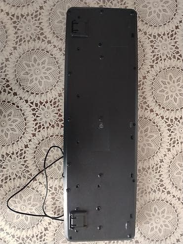 USB klaviatura – tam ölçülü, simli O vaxtı 15 manata almışdım heç