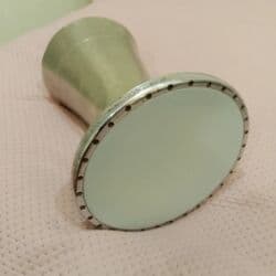 akustik gitara qiymətləri: Başlıq: Mis gövdəli darbuka Rəcili satılır Təsvir: - Gövdə: döymə — 5