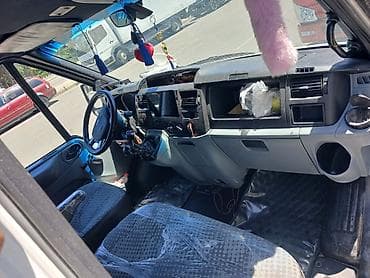 evakuator: Evakuator (avto-daşıyıcı) — Ford Transit əsaslı Xüsusiyyətlər: - — 4