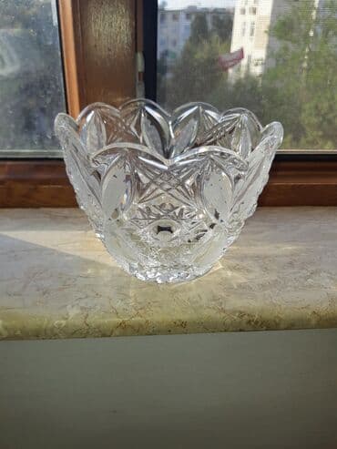 toy gülləri: Vaza dəsti, Xrustal — 2