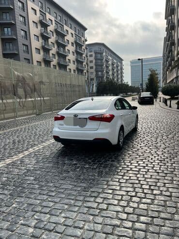 maşın 09: Maşın cox ideal az sürülmüş maşındı hec bir xərc tələb etmir alan — 3