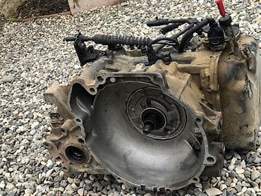 hyundai kia ehtiyat hisseleri: Hyundai Elantra, 2001 il, İşlənmiş — 1