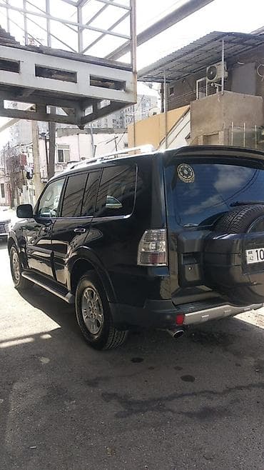 Mitsubishi Pajero: 3 l | 2007 il 338000 km Ofrouder/SUV