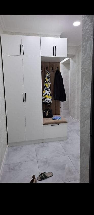 alaca mebel: Yataq otağı üçün, Qarderob, Kupe, Quraşdırıla bilən, 3 qapılı — 7