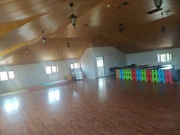 офисы в бизнес центре аренда: Binəqədi rayon ərazisində 4 mərtəbəli tam təmirli, 700 kv sahəsi olan — 16