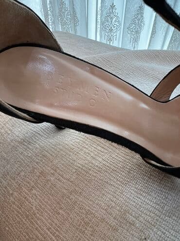 босоножки новые 36 размер: Размер: 39, цвет - Черный, Б/у — 7