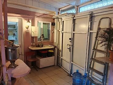 həyat evləri: Montin 4 otaqlı, 115 kv. m, Orta təmir — 9