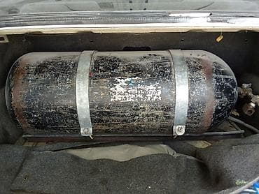 Avtomobil üçün LPG/Qaz balonu - Silindrik tip, baqaj hissəsində