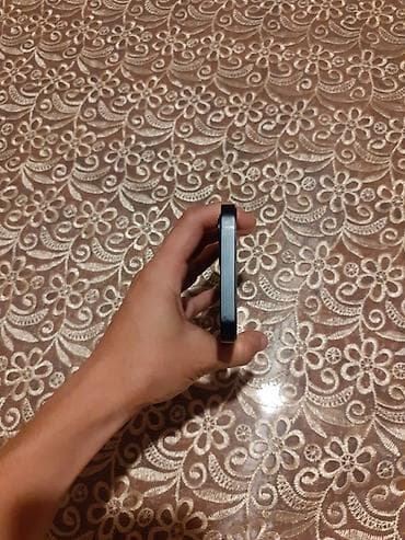 nintendo switch lite ikinci el: IPhone 12, 128 GB, Qara, Face ID — 5
