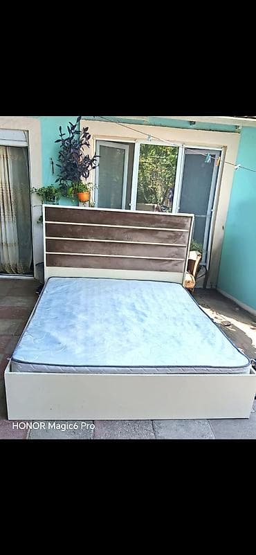 doşəkcə: Mebel: İkinefərlik çarpayı və matras - Ölçü: 160 x 200 sm (taxt — 2