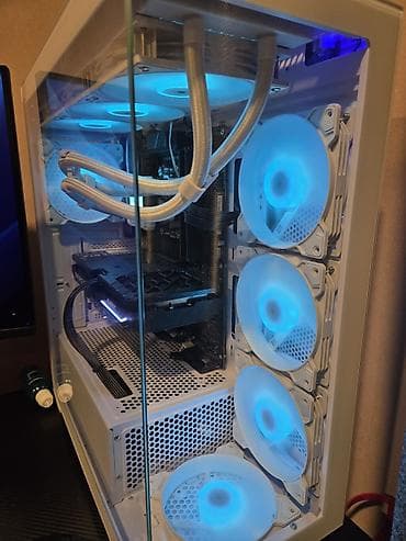 Yüksək performanslı oyun və yaradıcılıq üçün toplanmış masaüstü — 3