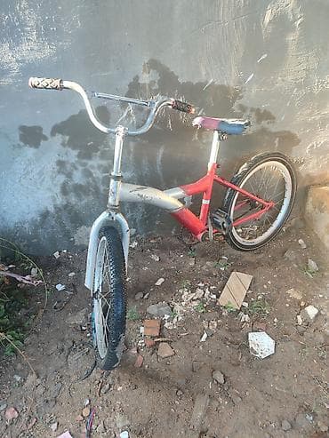 Uşaq/yeniyetmə velosipedi – BMX tərzində - Rəng: qırmızı-gümüş