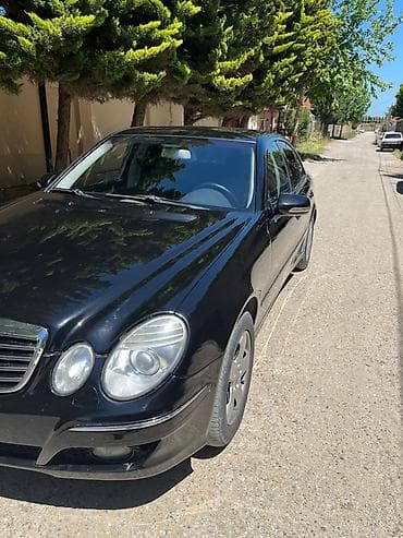 islenmis tekerler type 1 per page 40: Mercedes-Benz E-Class: 2.2 l | 2008 il Sedan — 7