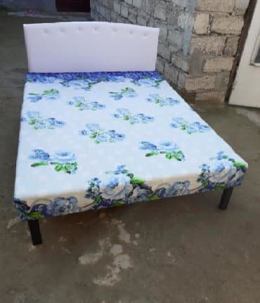 Kravat taza 
Hazırı var 
Çatdırılma münasib qiymata — 1