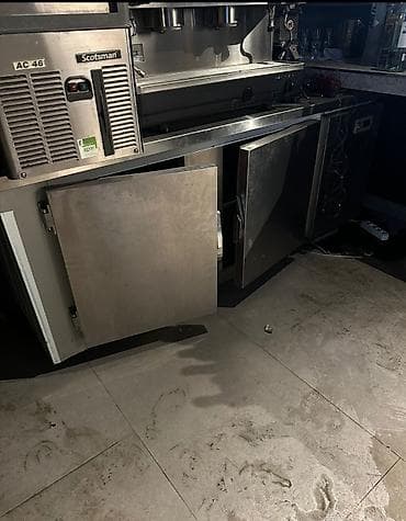 Restoran, kafe avadanlığı: Nerjaveyka masalar və restoran avadanlıqları hazırlanır. İstənilən — 9