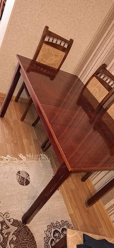 ikinci el mebel desti: Qonaq otağı üçün, İşlənmiş, Açılmayan, Dördbucaq masa, 4 stul — 3