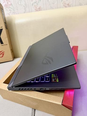 asus vivobook: Təzə kimi. 1 ayın noutbukduu. Cəmi 7 Gün işlənib toplam. Nöqtə — 6