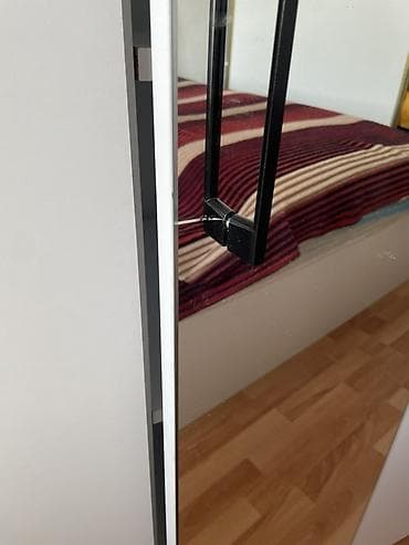 mini şkaf: Ağ rəngdə 3 qapılı geyim şkafı - Material: laminat/MDFlam, ağ rəng - — 2