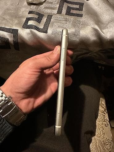 iphone x azerbaycan: IPhone 11, Ağ — 4