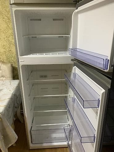 atv mator: Xarab 2 qapılı Beko Soyuducu Satılır, rəng - Gümüşü — 2