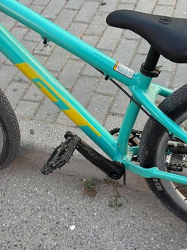 vesebed: GT La Bomba (dirt jump) velosipedi - Ölçü: 26" - Rəng: firuzə — 8