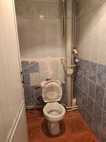 koroğluda kiraye ev: Bakixanov qəsəbəsi(Razin),Razin talkuçkasın yanında olan,2/11 — 8