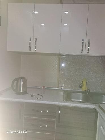 Mənzillər: Kirayə verilir: 2 otaqlı, əşyalarla təmin olunmuş mənzil ətraflı — 8